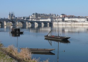 travel_notes_blois_with_boat