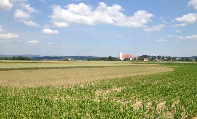 Typical scenery between Straubing and Mariaposching