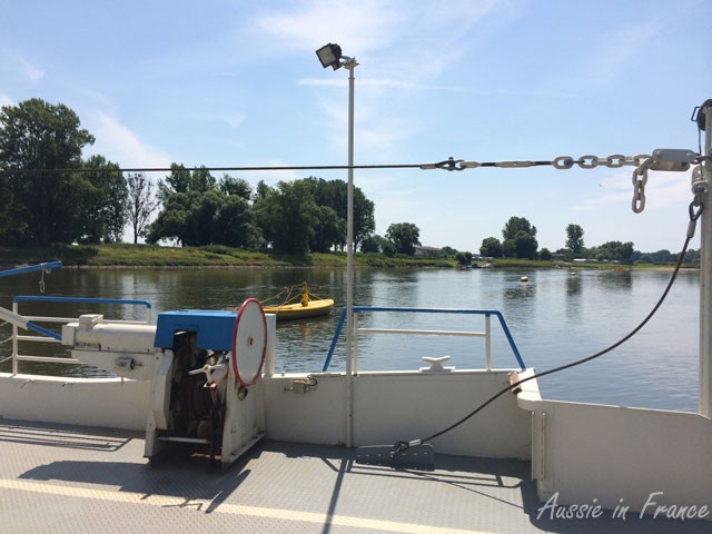 Cable and winch system on the car ferry