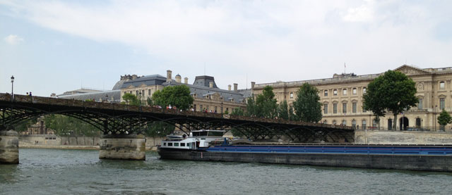 Working barge on the Seine