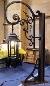 Wrought-iron lamp stand