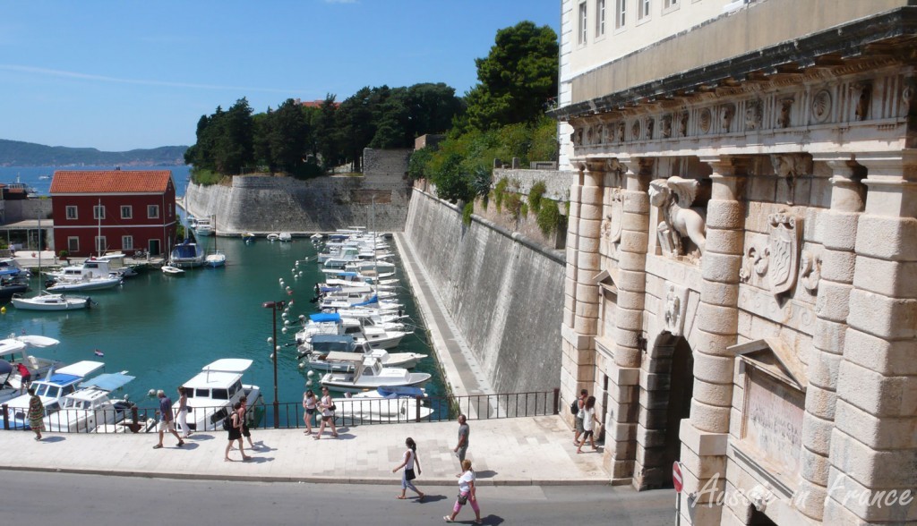 Land gate and lions in Zadar